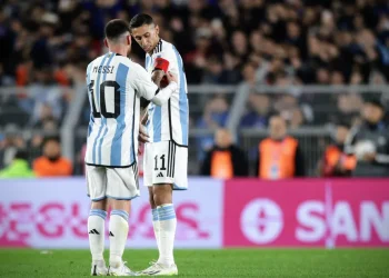 Si Messi no juega ante Bolivia, Ángel Di María sería el capitán de la Selección Argentina