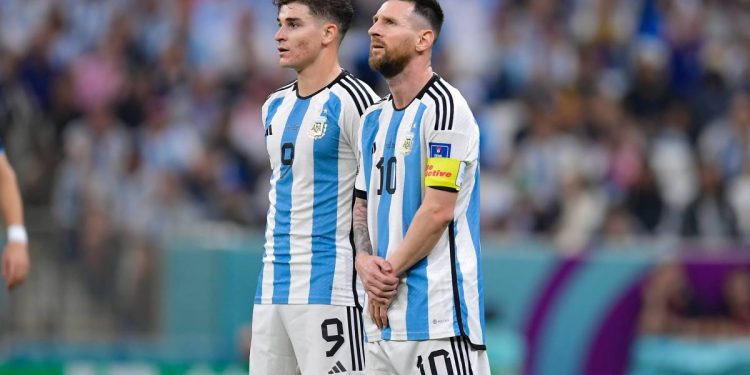Lionel Messi y Julián Álvarez fueron nominados al premio The Best