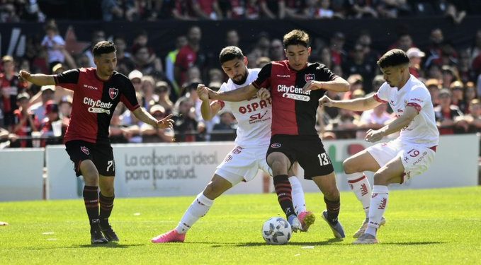 Unión luchó y se trajo un punto de Rosario