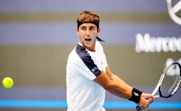 Tomás Etcheverry se clasificó a los octavos de final del ATP 500 de Beijing