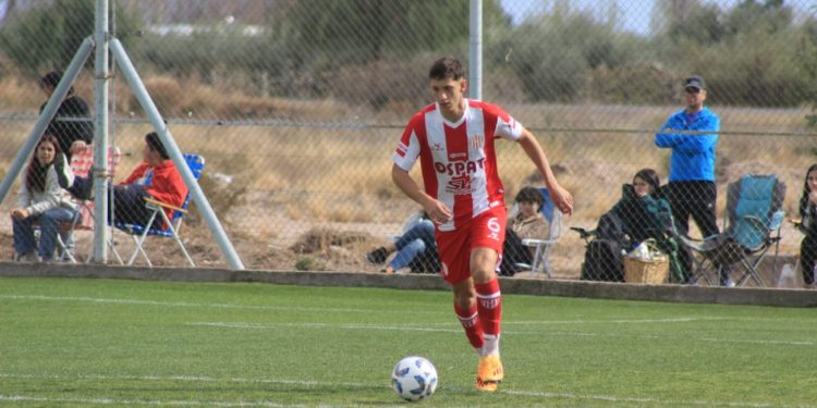 La reserva de Unión profundizó su mal momento con una derrota ante Godoy Cruz