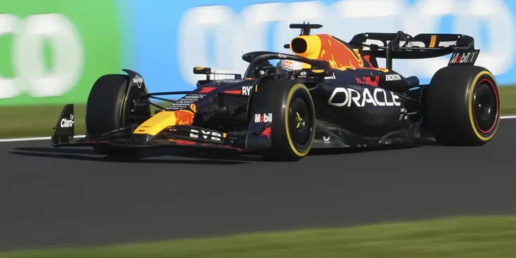 Verstappen ganó el GP de Japón y se acerca a su tercer título