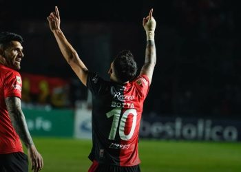 Rubén Botta encendió las alarmas: ¿llega frente a Barracas?