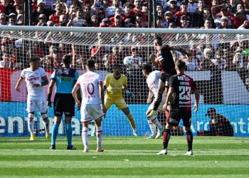 Kily González espera por las recuperaciones de Kevin Zenón y de Moyano para la «final» ante Boca