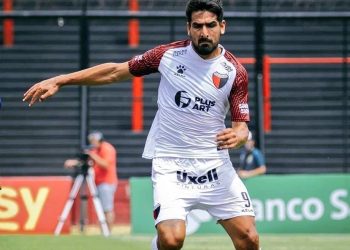 Vignatti viajó a Buenos Aires a saldar la deuda millonaria con Lucas Viatri