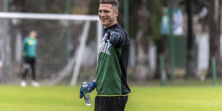 La importante racha sin recibir goles que experimenta Banfield antes de recibir a Colón