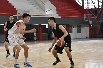 Torneo Oficial: Clásico santafesino en el Angel Malvicino