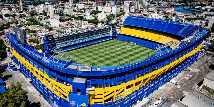 ¿Argentina – Uruguay podría jugarse en la Bombonera?