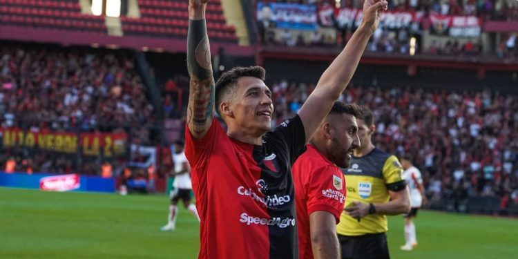 Video: la Liga Profesional destacó el «nivel superlativo» de Rubén Botta