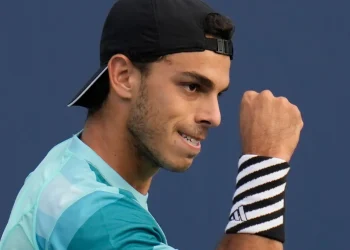 Francisco Cerúndolo debutó ganando en Shanghai