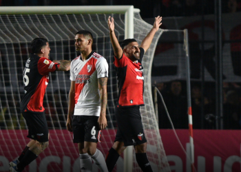La racha que intentará cortar River en cancha de Colón