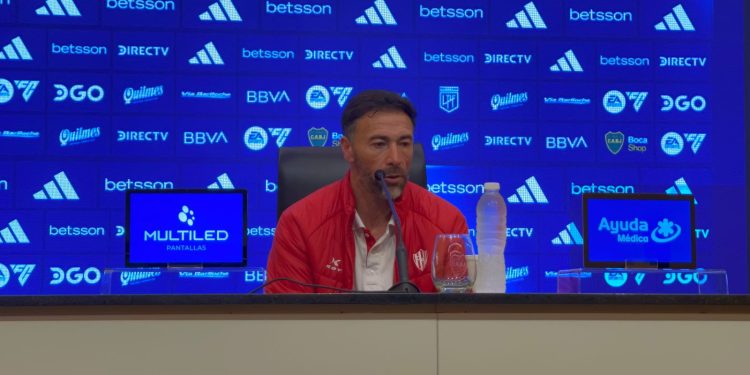 Kily González: «La jugada de Calderón no es para roja»