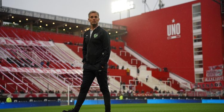 Sarmiento de Junín despidió a Pablo Lavallén