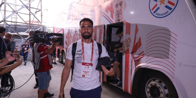 Espínola, titular en Paraguay: ¿Vuelve y juega ante River?