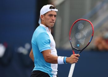 Sebastián Báez avanzó a la tercera ronda del Masters 1000 de Shanghai