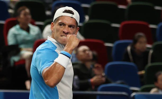 Sebastián Báez avanzó a los octavos de final del ATP 500 de Basilea