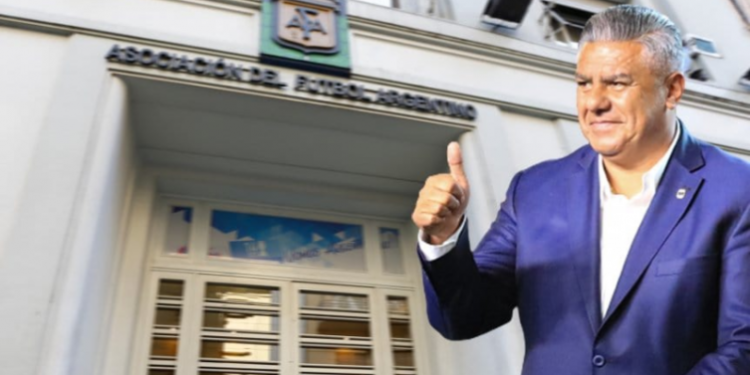 Unión y Colón alientan suprimir los descensos y un torneo con 30 equipos para 2024