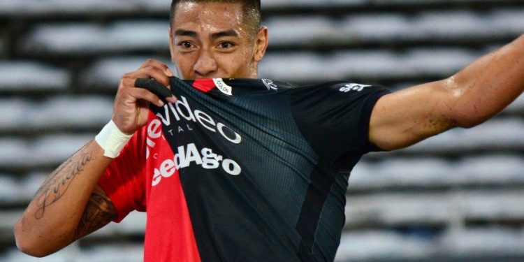 Colón buscará sacar pasaje a semifinales de Copa Santa Fe