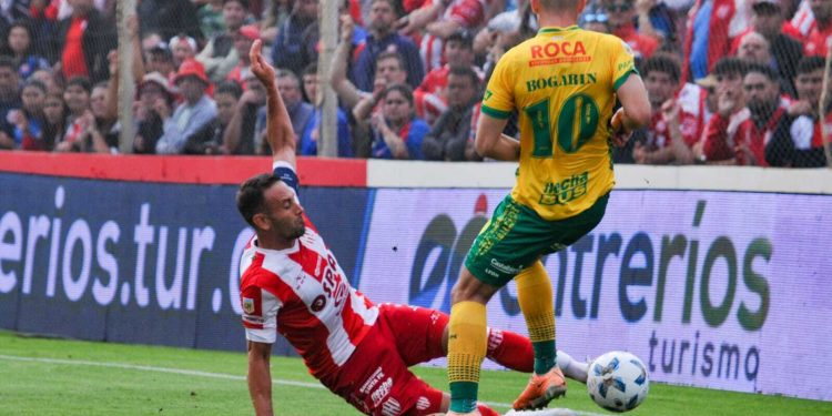 Unión y Colón quieren evitar el descenso: Mirá todo lo que puede pasar este sábado