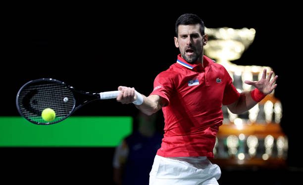 Novak Djokovic ganó de nuevo y Serbia es semifinalista de la Copa Davis