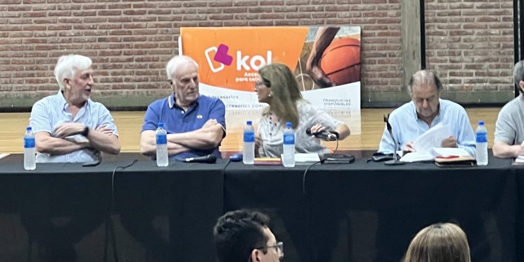 Video: entre lágrimas, Vignatti confirmó que no será candidato en las elecciones de Colón