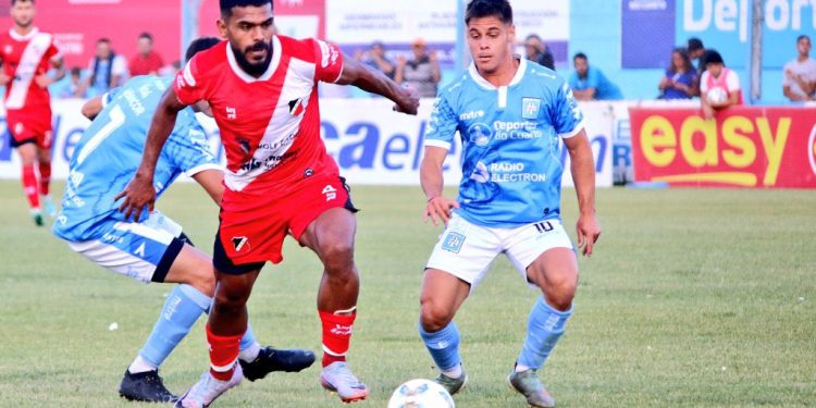 Primera Nacional: Estudiantes y Maipú igualaron sin goles y la semana que viene definirán al finalista