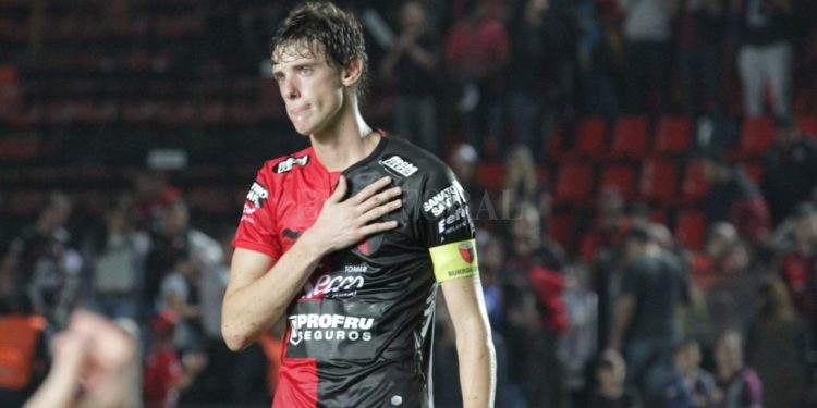 El Flaco Conti, el único que ya pasó por esto en Colón