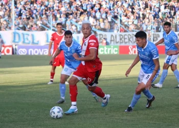 Maipú y Estudiantes de Río Cuarto se disputan el último pasaje a la final 