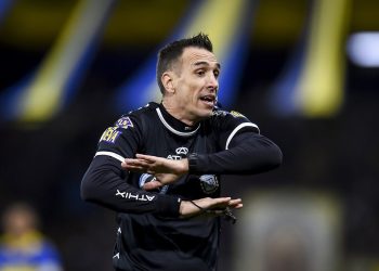 La polémica de la que viene Dóvalo, el árbitro de Banfield-Colón