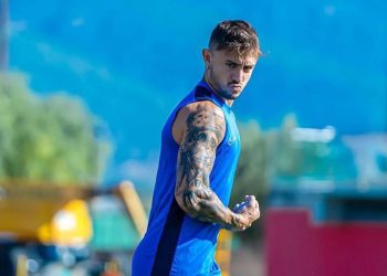 Pablo Maffeo llegó al país para estrenar la camiseta de la Selección Argentina