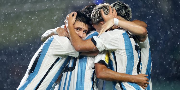 Árbitros confirmados para el clásico Argentina – Brasil por los cuartos de final del Mundial Sub 17