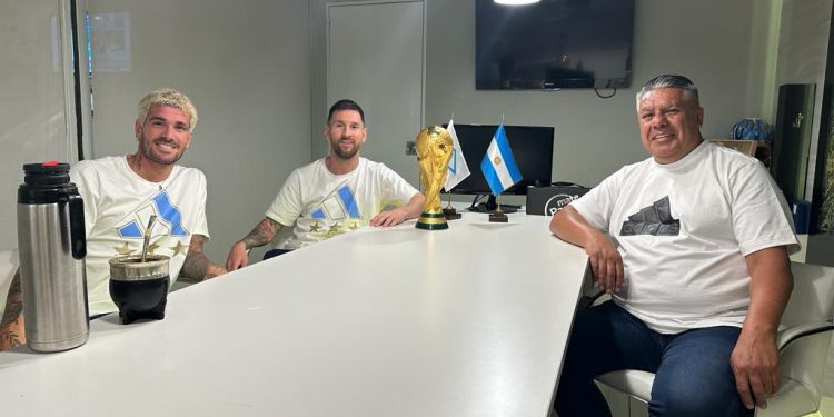 Tapia, Messi y De Paul respetaron su cábala antes de un nuevo partido de la Selección Argentina