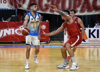 Unión perdió con el recién ascendido Zárate y está complicado