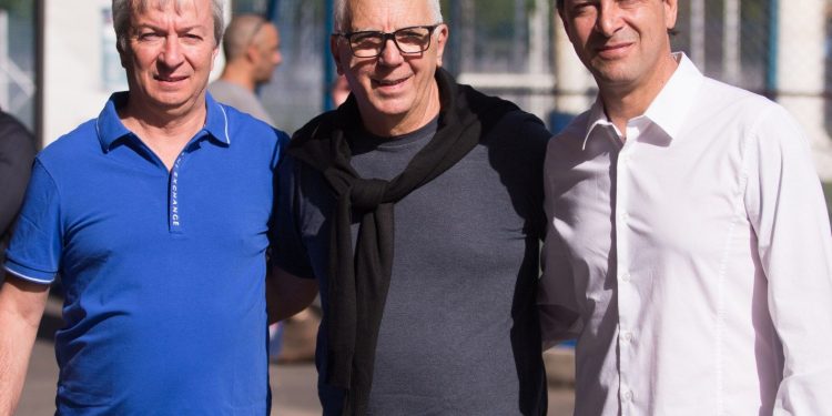 El polémico audio de la nueva CD de Vélez que habla de «maletines e incentivación»