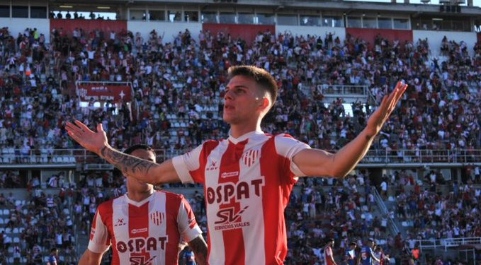 «Zenón tiene la elegancia de Román y la pegada de Francescoli»