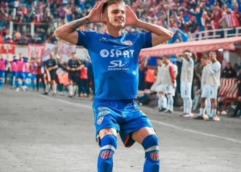 «No sería lindo que Colón se vaya, lo más lindo del fútbol son los clásicos»
