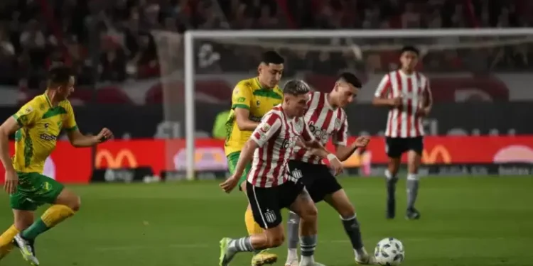 Estudiantes de La Plata y Defensa definen la Copa Argentina en cancha de Lanús