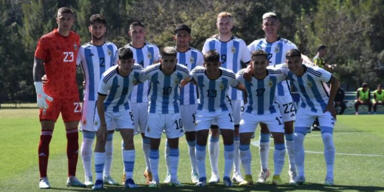 Mascherano convocó a Esquivel y Farías para el Sub 23