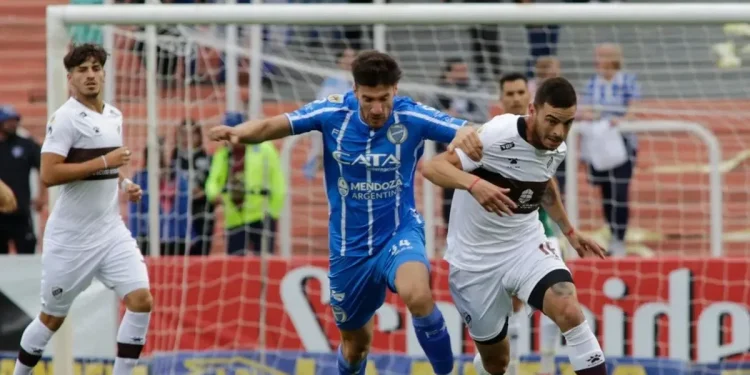 Godoy Cruz y Platense juegan por un lugar en la final de la Copa de la Liga