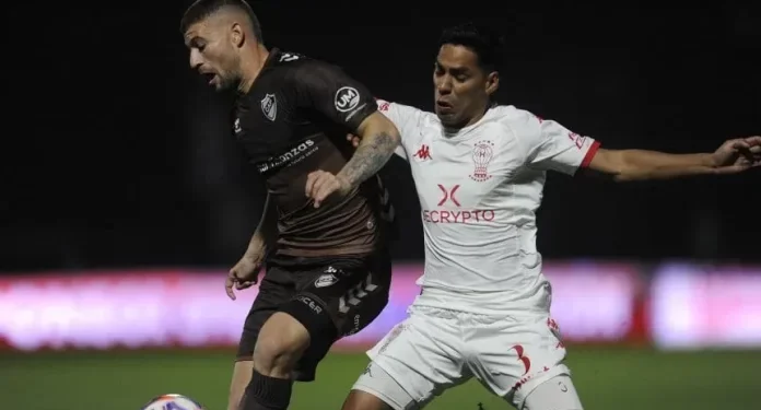 Huracán y Platense se enfrentan en San Juan por un lugar en semifinales