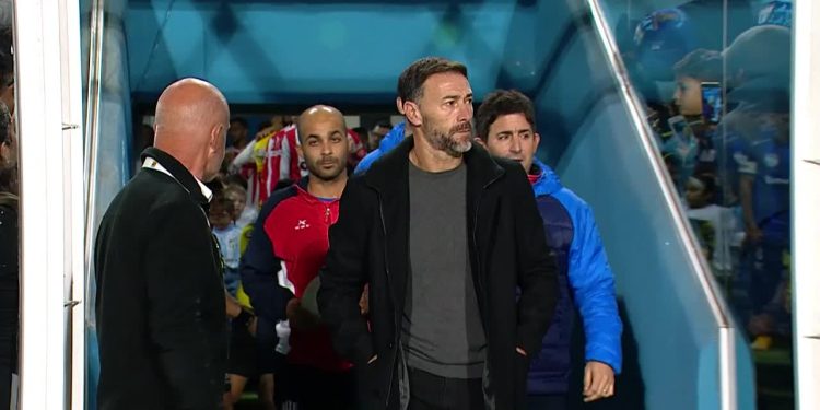 Un delantero que el Kily González tenía en carpeta se va al extranjero