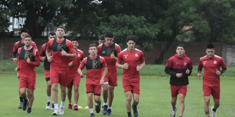 Comenzó la pretemporada con su equipo, pero busca volver a Colón