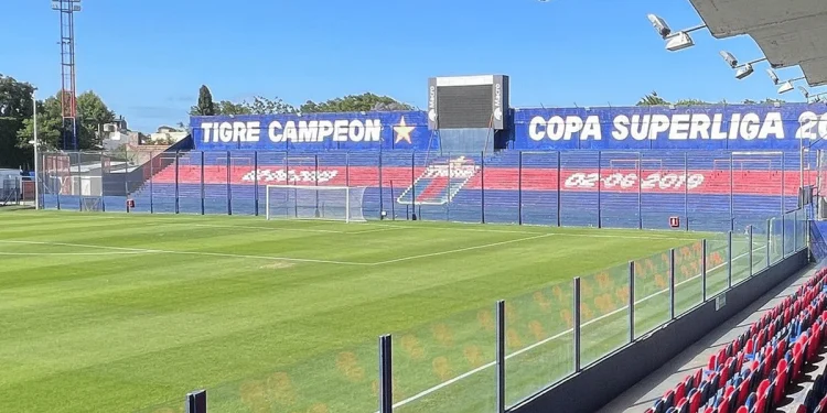Tigre tiene en carpeta a tres ex entrenadores de Colón