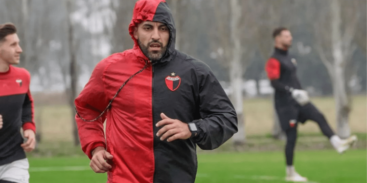 Barracas Central confirmó la llegada de Wanchope Ábila