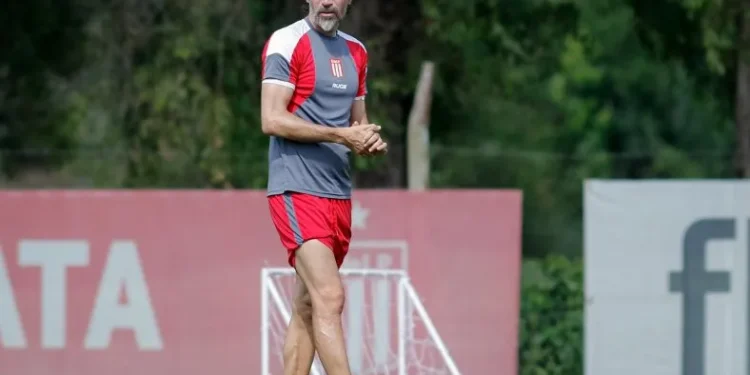 Estudiantes: La decisión que tomó Domínguez en la previa del duelo ante Unión