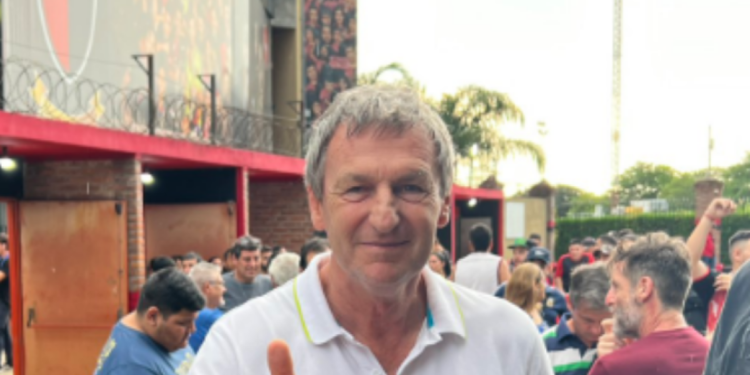 Godano: «A Botta y a Wanchope le vamos a dar salida y estamos negociando»