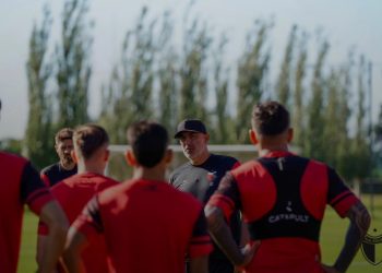 Se programó el debut de Colón en la Primera Nacional