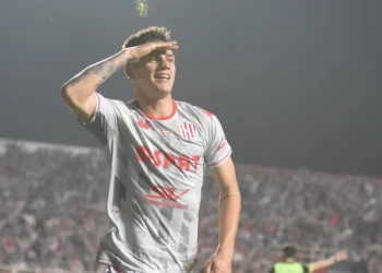 Unión rechazó la primera oferta de Boca por Zenón