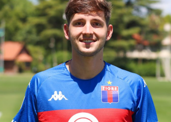 Se fue de Colón y ya fue presentado en su nuevo club