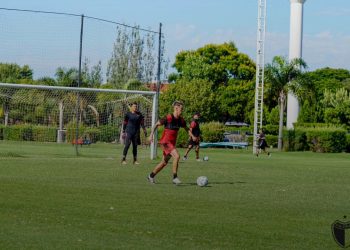 Primer amistoso: Colón se prueba ante Patronato